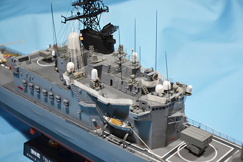 護衛艦ひえい(艦橋構造物)