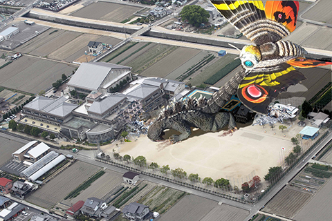 モスラ桜小学校を守る