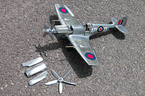 金属製スピットファイヤ