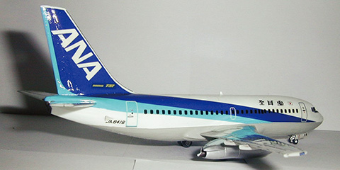 B737-200