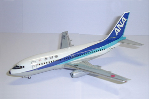 ボーイング７３７