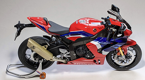 ホンダCBR1000RR-R