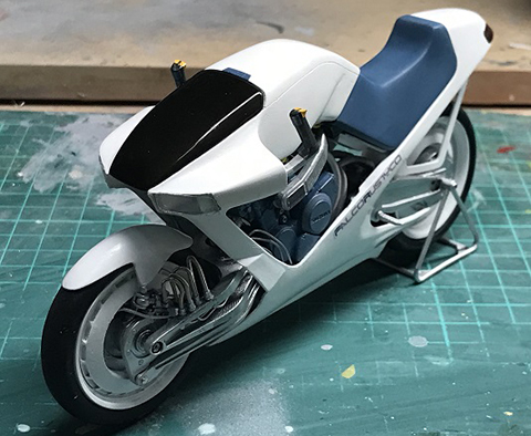 スズキ ファルコラスティコ